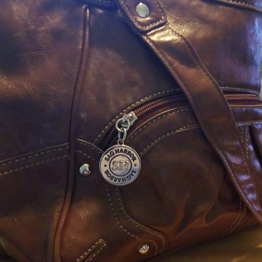 Beautiful purse - Picture 2 of 4